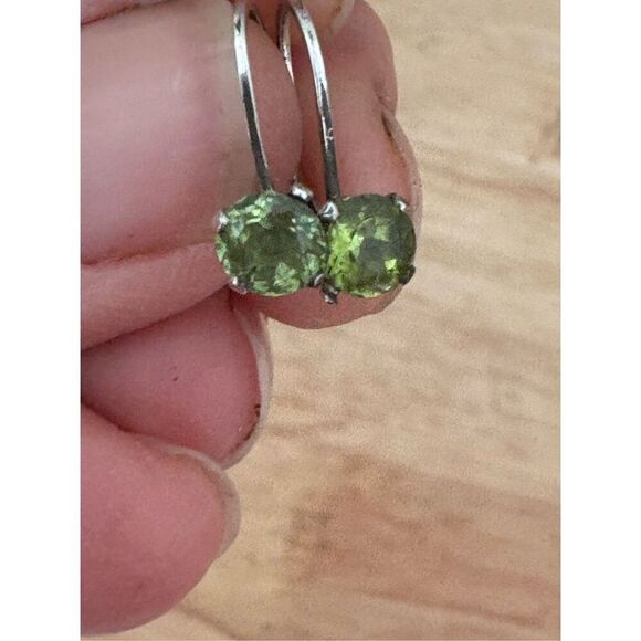 Green Peridot Necklace and Earring Set, NEW, Handmade, 18” - Picture 6 of 7